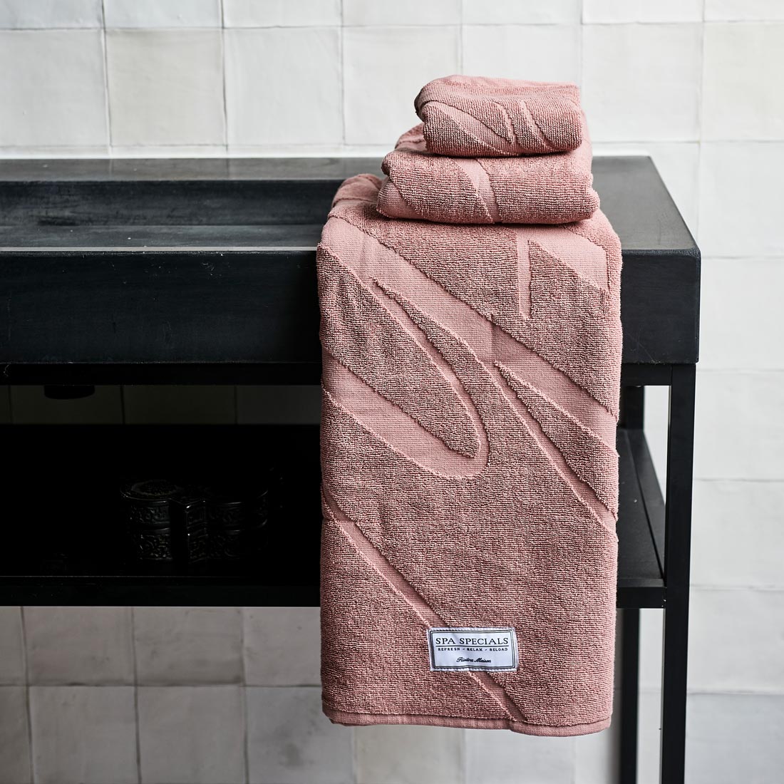 Rivièra Maison: Spa Specials Badehandtuch pink 140x70