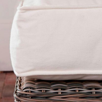 Rivièra Maison: Outdoor Rustic Rattan Nicolas Wing Chair Footstool – Bild 7
